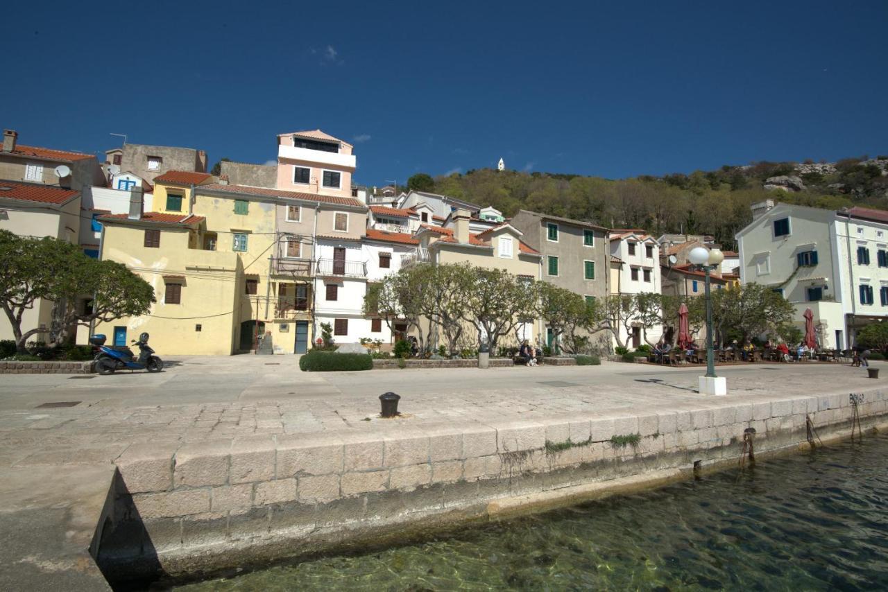 Apartment Sanjin More Antique Baška Esterno foto