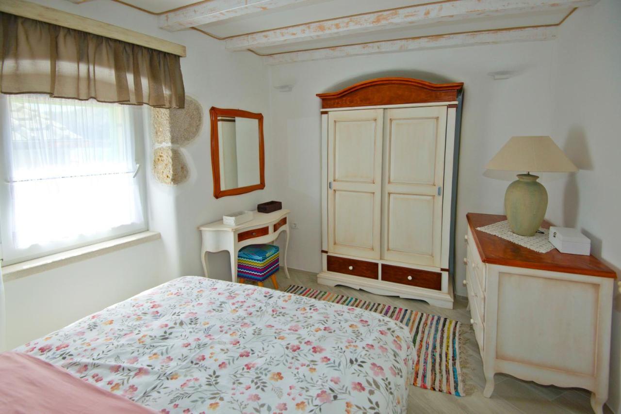Apartment Sanjin More Antique Baška Esterno foto